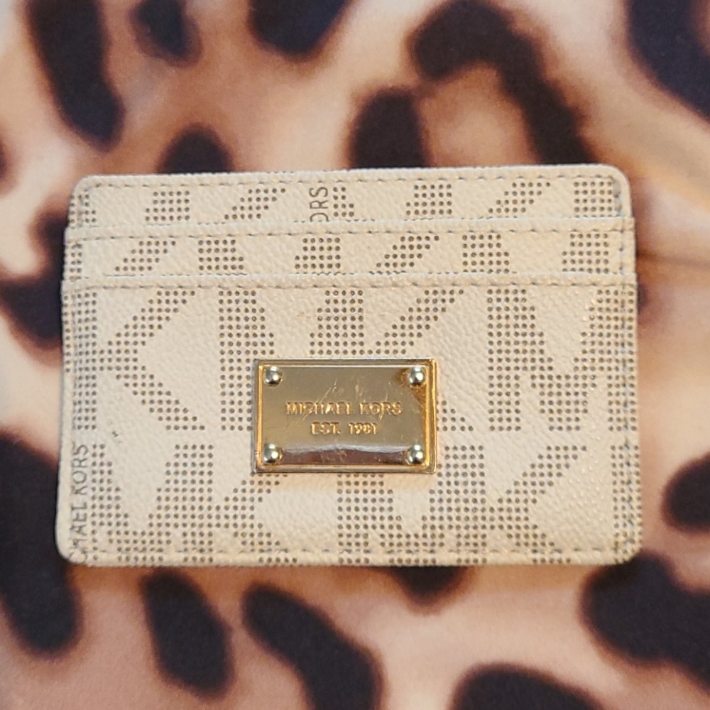 Michael Kors Credit Card holder 🌸